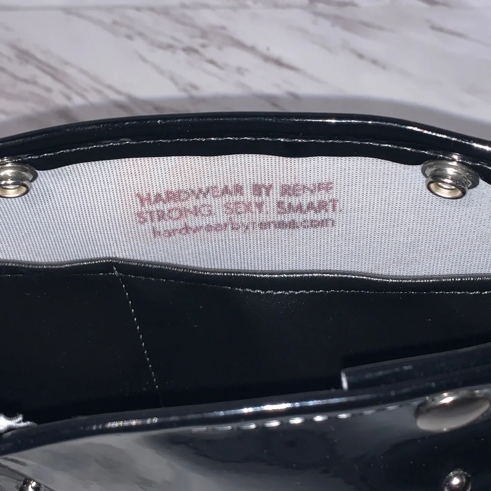 Hardware by Renee black patent shoulder bag - Picture 3 of 5